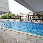 Apartamento De 1 Cuarto Cerca Al Mar Y El Laguito Por Parceros Group