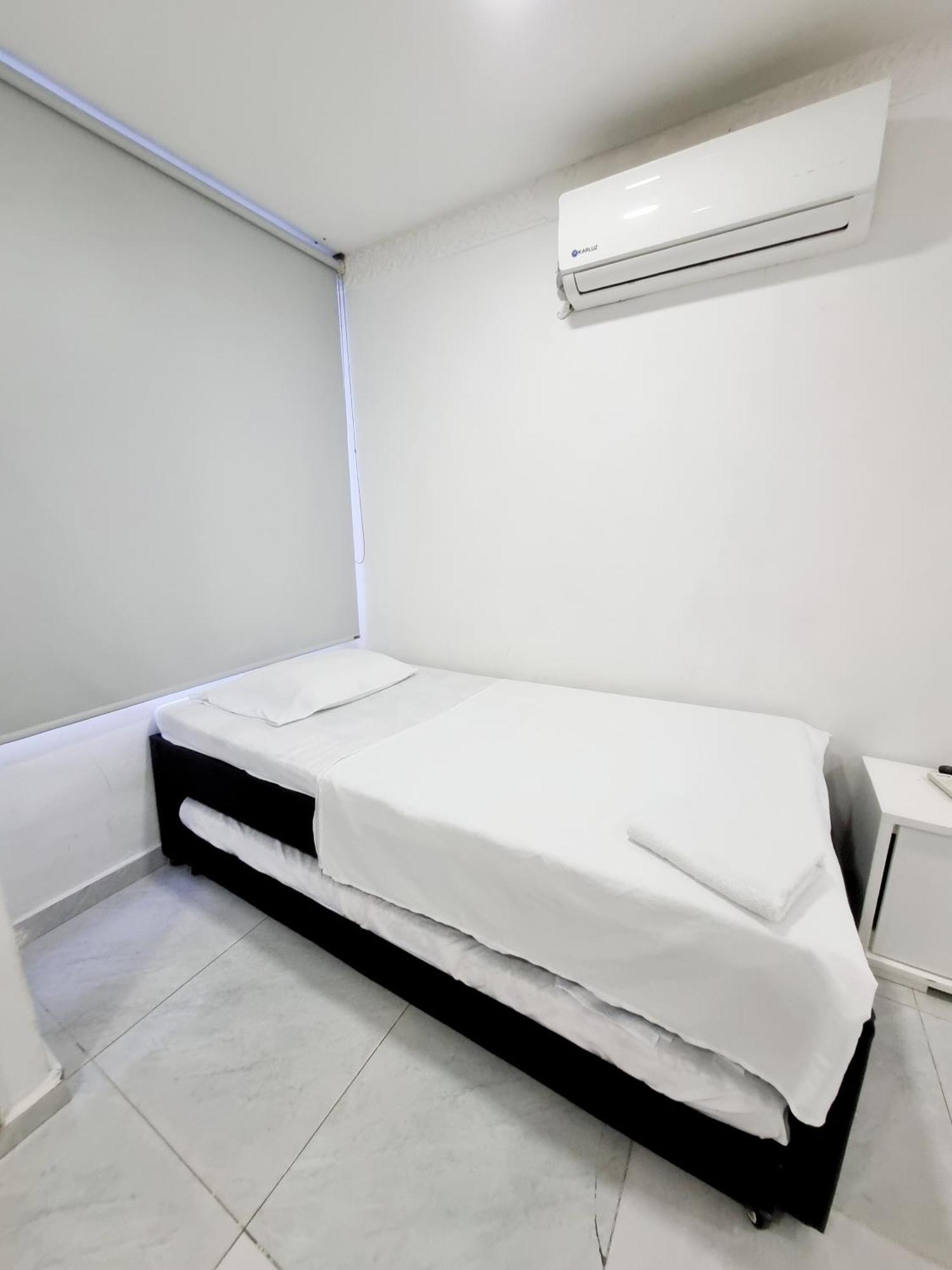 De 1 Cuarto Cerca Al Mar Y El Laguito Por Parceros Group Apartamento *